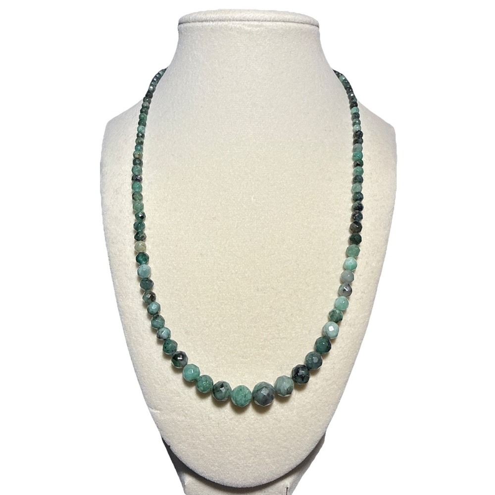 Jay King Brazilian Emerald Sterling Silver Graduated Necklace J13-14